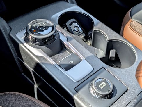New 2026 Ford Bronco Sport Outer Banks AWD/4WD image 14