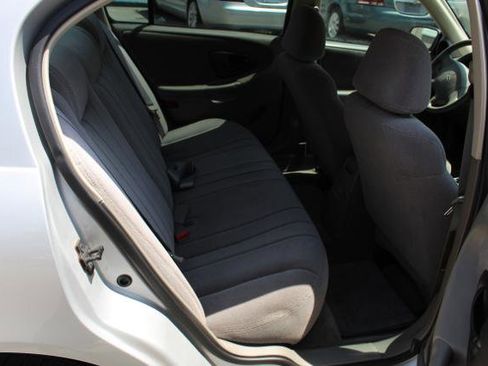 Used 2001 Chevrolet Malibu V6 FWD image 19