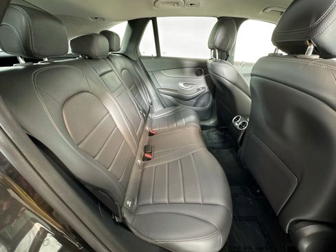 Used 2022 Mercedes-Benz GLC 300 image 24