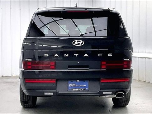 Certified 2025 Hyundai Santa Fe SE image 4