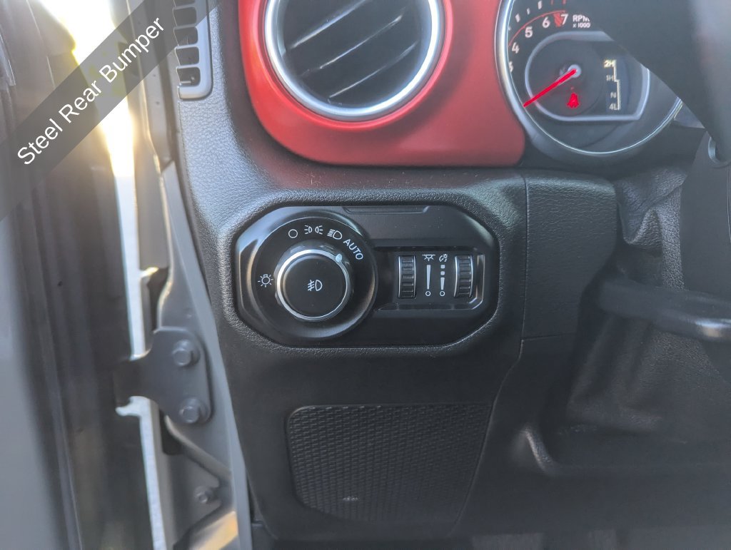 Used 2019 Jeep Wrangler Unlimited Rubicon AWD/4WD image 18