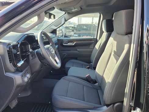 New 2026 GMC Sierra 1500 Elevation image 17