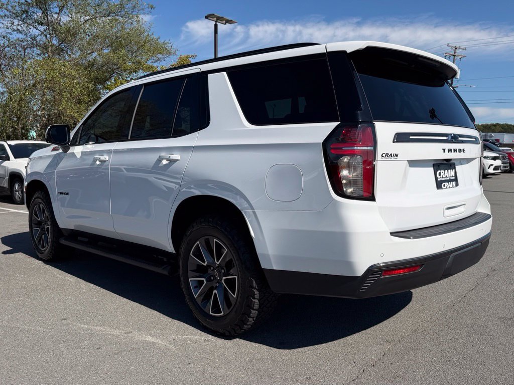 Used 2022 Chevrolet Tahoe Z71 w/ Luxury Package AWD/4WD image 5