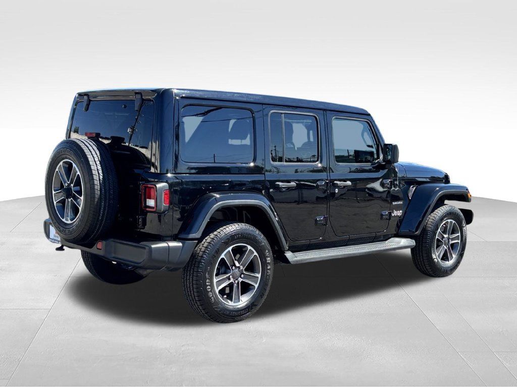 Certified 2023 Jeep Wrangler Unlimited Sahara w/ Cold Weather Group AWD/4WD image 3