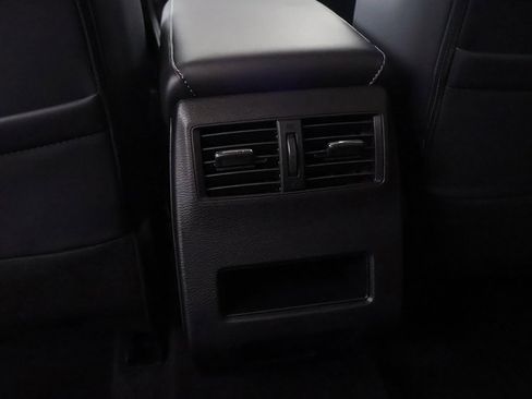 New 2026 Mitsubishi Outlander SE image 49