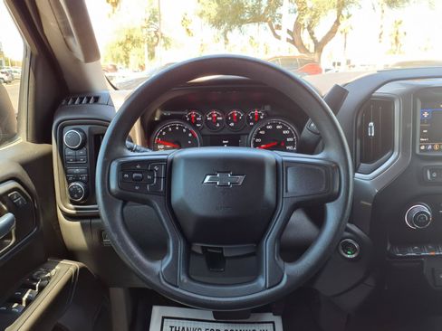 Used 2022 Chevrolet Silverado 1500 Custom Trail Boss AWD/4WD image 18