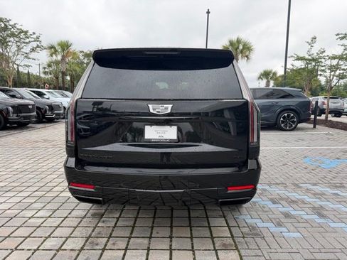 Certified 2025 Cadillac Escalade Sport Platinum w/ LPO, ONYX Package AWD/4WD image 12