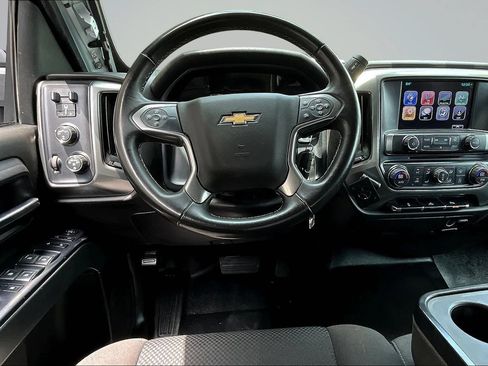 Used 2017 Chevrolet Silverado 1500 LT w/ LT Fleet Convenience Package AWD/4WD image 8