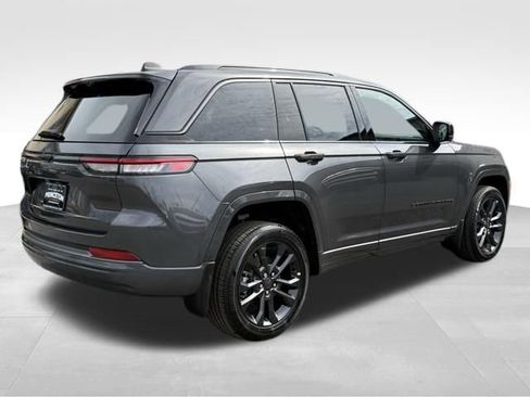 New 2026 Jeep Grand Cherokee Limited AWD/4WD image 7
