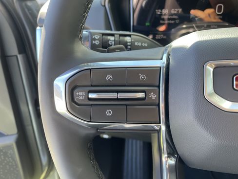 New 2026 GMC Terrain Elevation image 39