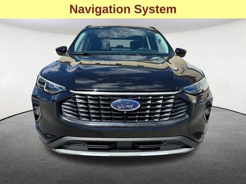 Certified 2023 Ford Escape Platinum image 4