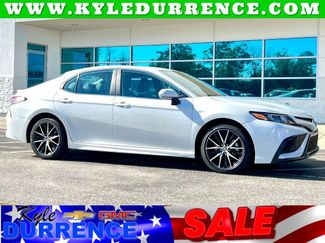 Used 2023 Toyota Camry SE video 1