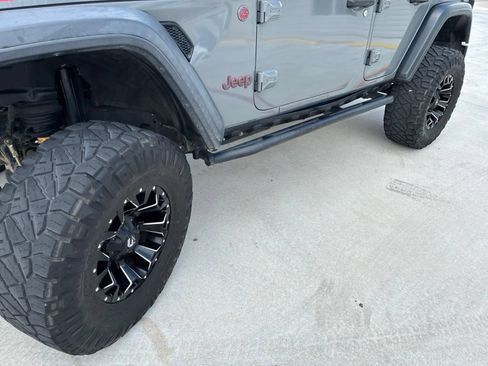Used 2019 Jeep Wrangler Unlimited Rubicon AWD/4WD image 9