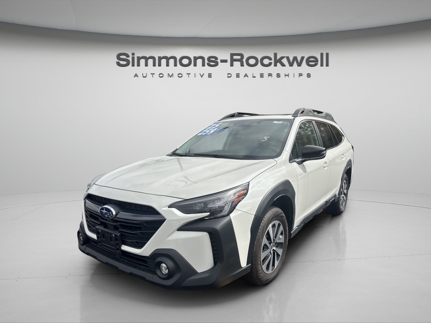 Used 2025 Subaru Outback Premium AWD/4WD image 1