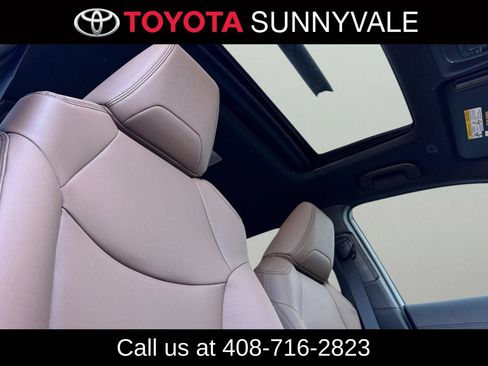 Used 2026 Toyota Corolla Cross XLE w/ Convenience Package AWD/4WD image 21