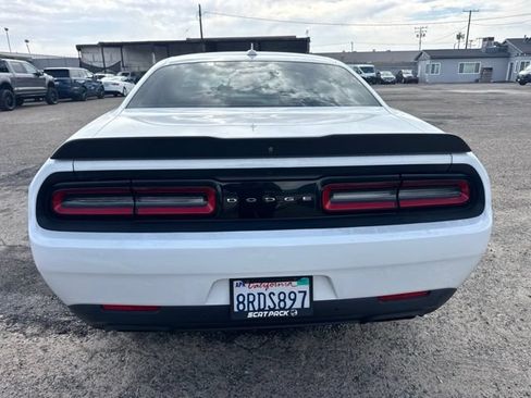 Used 2019 Dodge Challenger R/T Scat Pack w/ Shaker Package RWD image 8