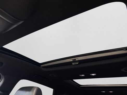 Used 2023 Buick Enclave Essence w/ Experience Buick Package AWD/4WD image 37