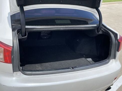 Used 2012 Lexus IS 350 w/ Premium Pkg Value Edition RWD image 28
