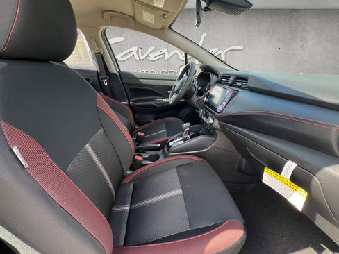 New 2025 Nissan Versa SR FWD image 24