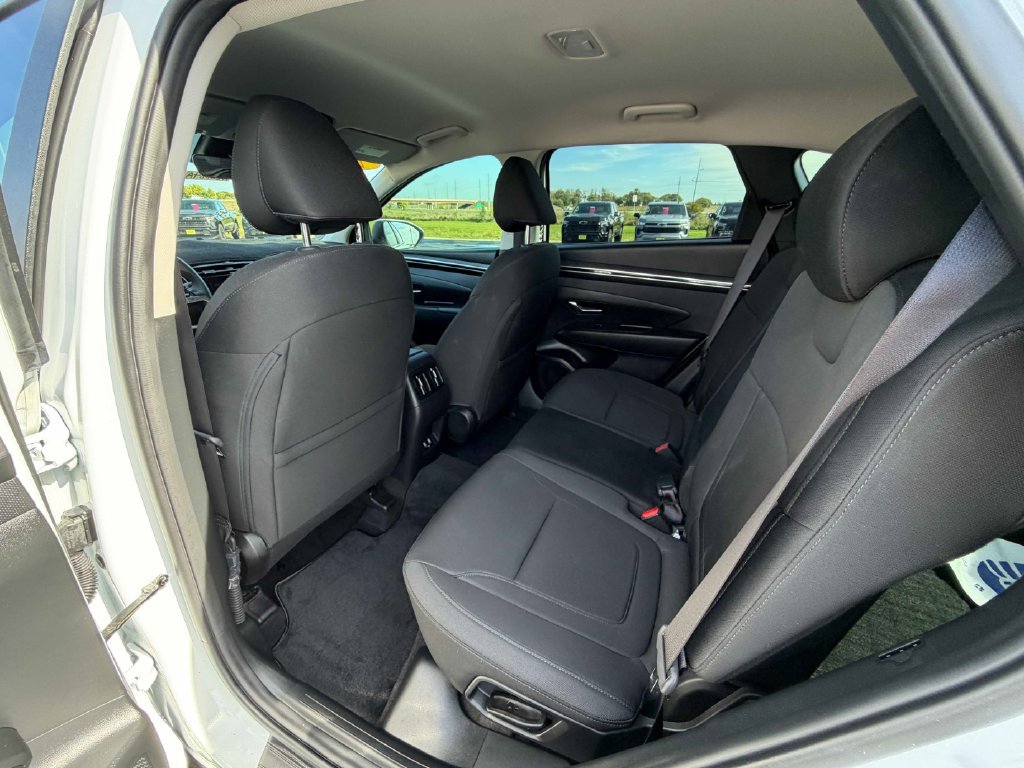 Used 2022 Hyundai Tucson SEL w/ Cargo Package AWD/4WD image 19