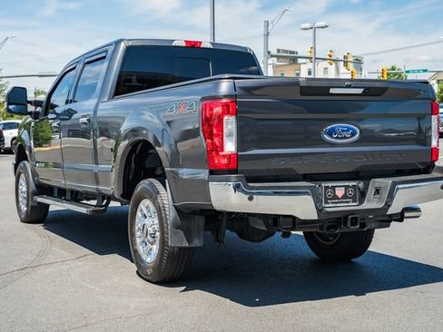Used 2017 Ford F250 Lariat w/ Chrome Package AWD/4WD image 5