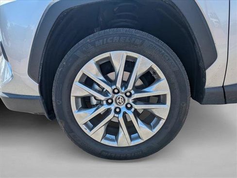 Used 2024 Toyota RAV4 XLE Premium w/ Weather Package AWD/4WD image 18
