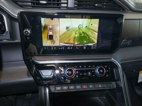 New 2026 GMC Sierra 1500 Denali w/ Denali Reserve Package image 16