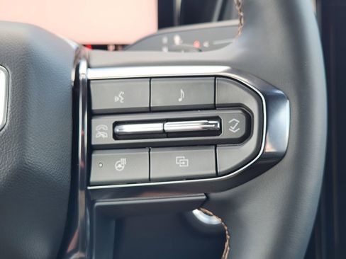 Used 2026 GMC Terrain AT4 w/ Convenience Package III image 30