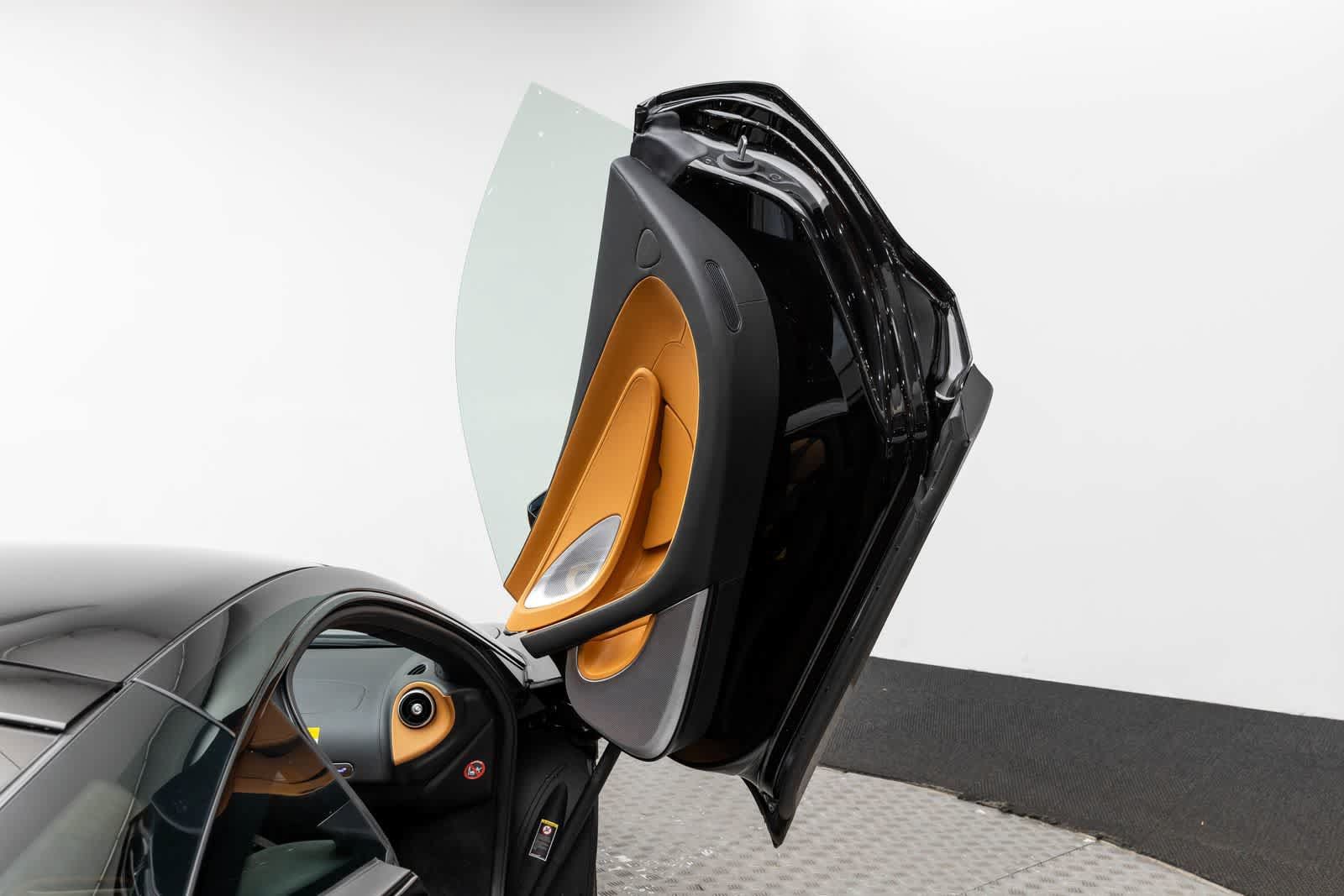 Used 2026 McLaren GTS RWD image 31