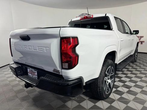 Used 2023 Chevrolet Colorado Z71 w/ Z71 Convenience Package 2 AWD/4WD image 27