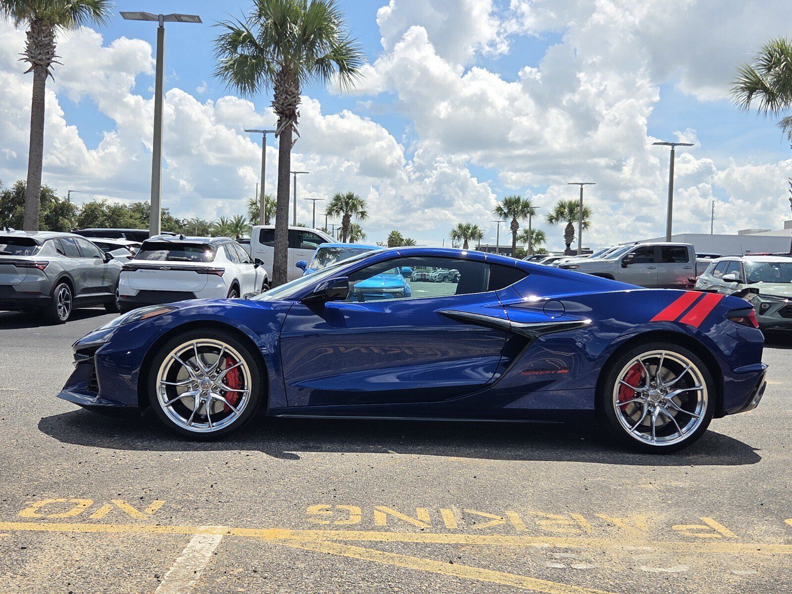 New 2027 Chevrolet Corvette Grand Sport w/ Z52 Sport Performance Package RWD image 3