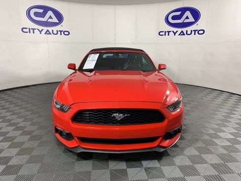 Used 2015 Ford Mustang Premium RWD image 9