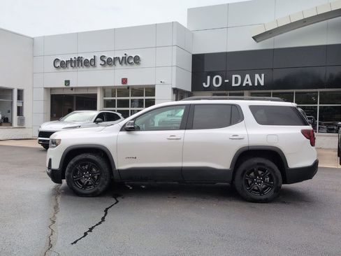 Used 2023 GMC Acadia AT4 w/ Trailering Package AWD/4WD image 8