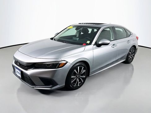 Certified 2023 Honda Civic EX image 3