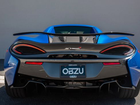 Used 2018 McLaren 570S Spider RWD image 21