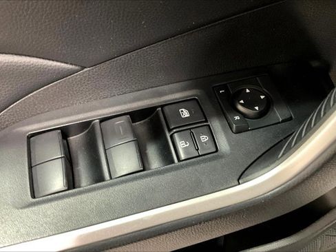 Certified 2024 Toyota RAV4 LE image 39