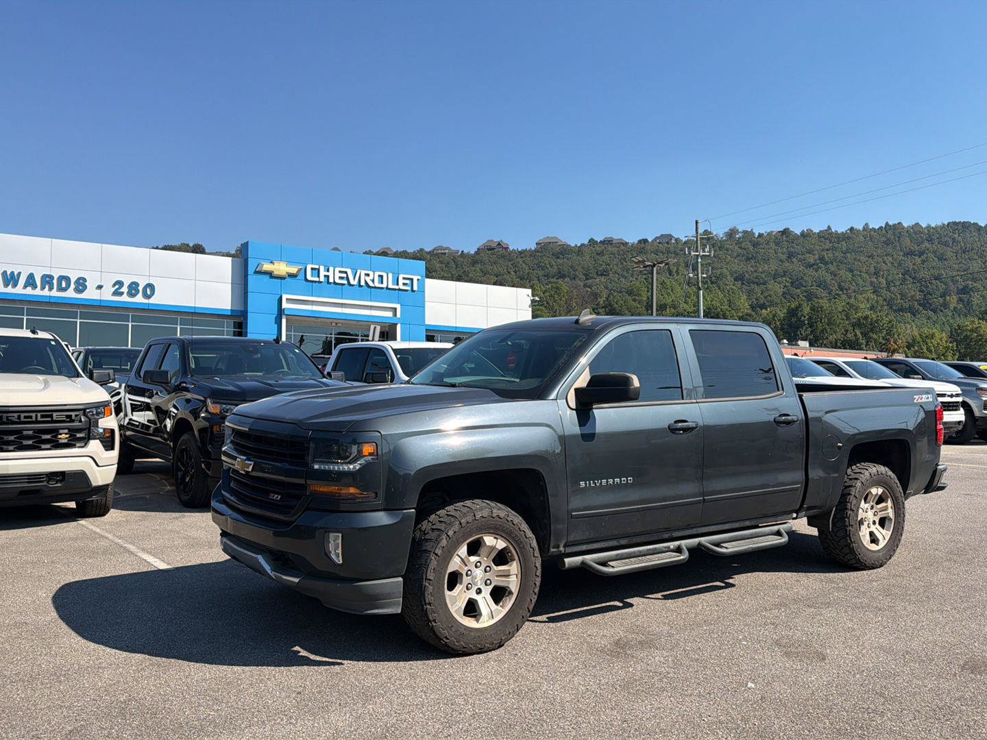 Used 2017 Chevrolet Silverado 1500 LT w/ All Star Edition AWD/4WD image 1