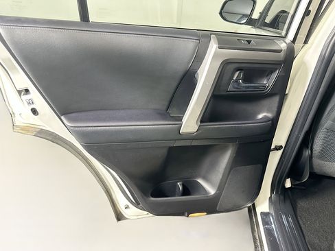 Used 2021 Toyota 4Runner SR5 image 25