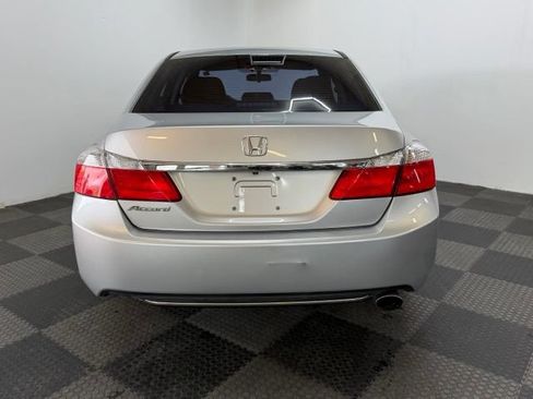 Used 2015 Honda Accord EX image 8