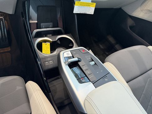 New 2026 BMW X1 M35i w/ Technology Package AWD/4WD image 10