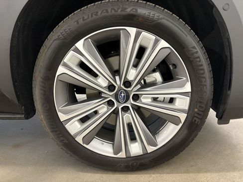 Used 2025 Subaru Solterra AWD/4WD image 39