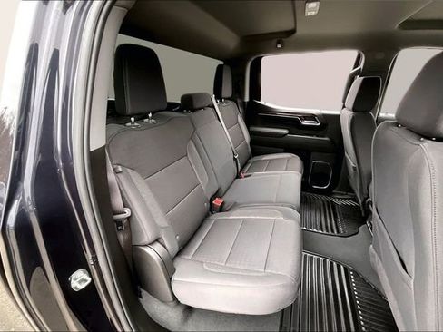 Used 2024 GMC Sierra 1500 SLE w/ X31 Off-Road Package image 17