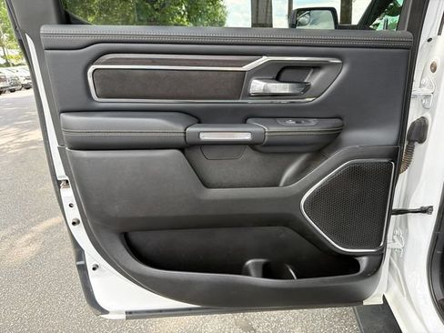 Used 2025 RAM 1500 Laramie AWD/4WD image 21