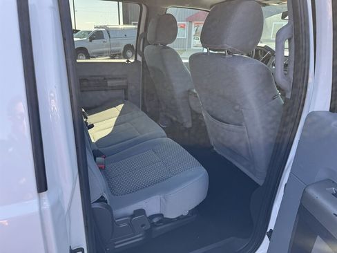Used 2012 Ford F350 XLT w/ XLT Interior Pkg image 10