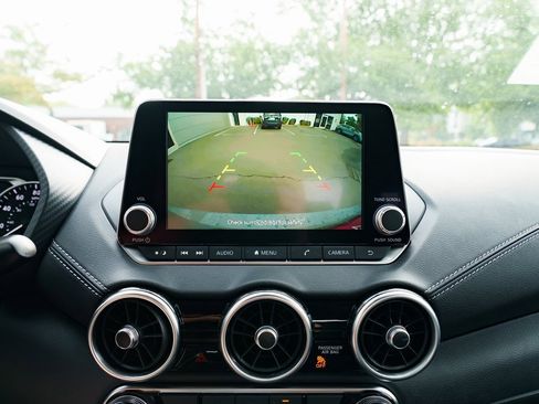 New 2025 Nissan Sentra SV image 13