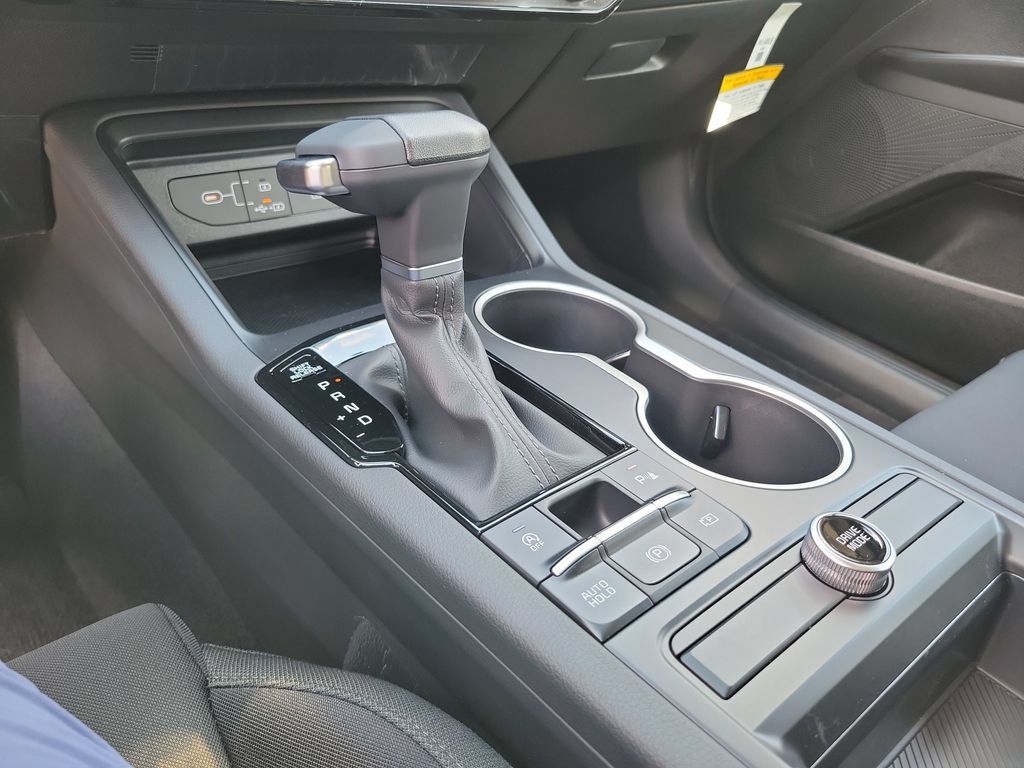 New 2026 Kia K5 LXS FWD image 22