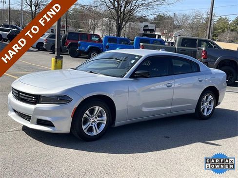 Used 2023 Dodge Charger SXT image 18