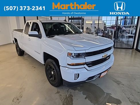 Used 2018 Chevrolet Silverado 1500 LT w/ All Star Edition image 7
