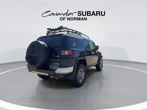 Used 2012 Toyota FJ Cruiser 4WD w/ Upgrade Pkg image 8