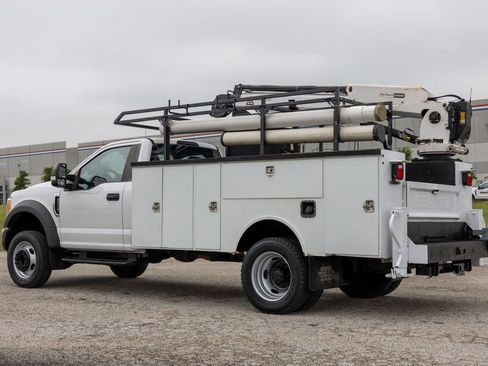 Used 2017 Ford F550 2WD Regular Cab Super Duty image 6